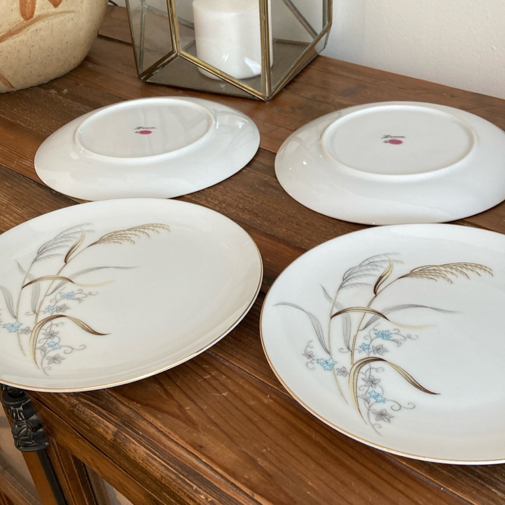 Laura by Narumi Japan set of 4 salad plates